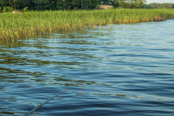 Połowów, połowów krajobraz na brzegu — Zdjęcie stockowe