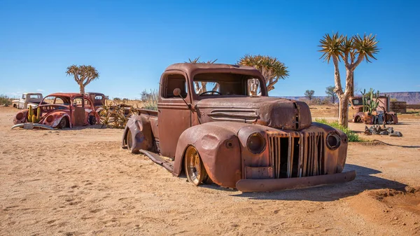 Auto Abbandonata Nel Deserto Della Namibia — Foto Stock