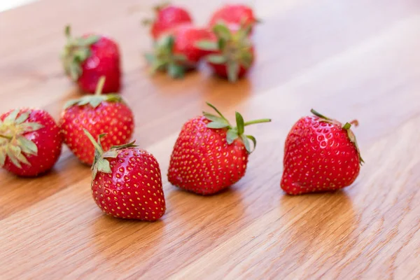 Fragole fresche, rosse e gustose. — Foto Stock