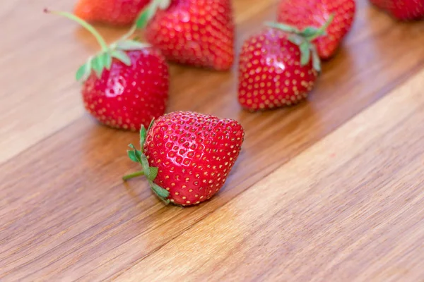 Fragole fresche, rosse e gustose. — Foto Stock