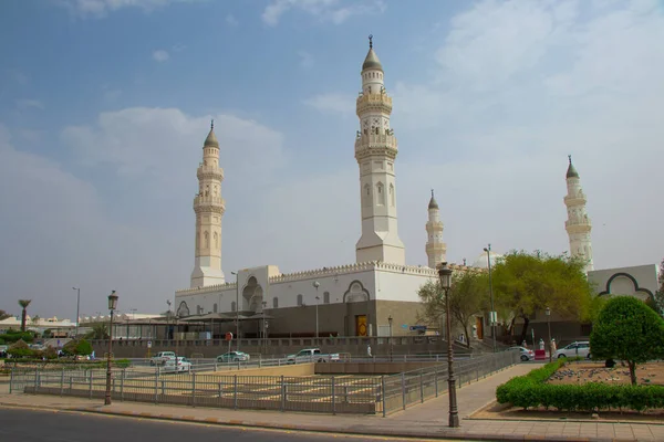 Medine 'deki Quba Camii. İslam 'ın ilk camii. Mescid Kuba