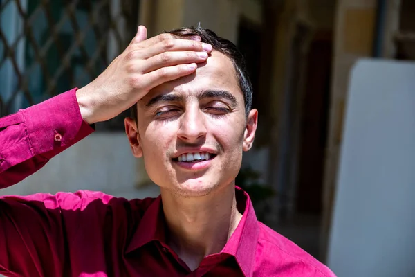 Handsome Arabic Guy Feeling Happy — Foto de Stock