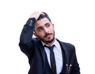 Takım elbiseli, yorgun ve gelecekte daha başarılı olmak isteyen bir adam.