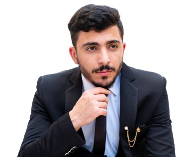 Takım elbiseli bir adam hayatının, işinin ve aşkının geleceğini düşünüyor.