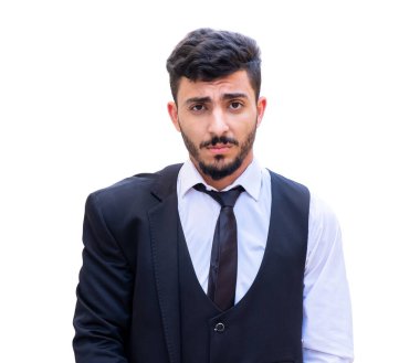 Zafer ve gurur, takım elbisesini omuzlarında taşıyan bir adamın gururu ve gururu. Gururundan diğerlerine kadar diğerlerini bekliyor.