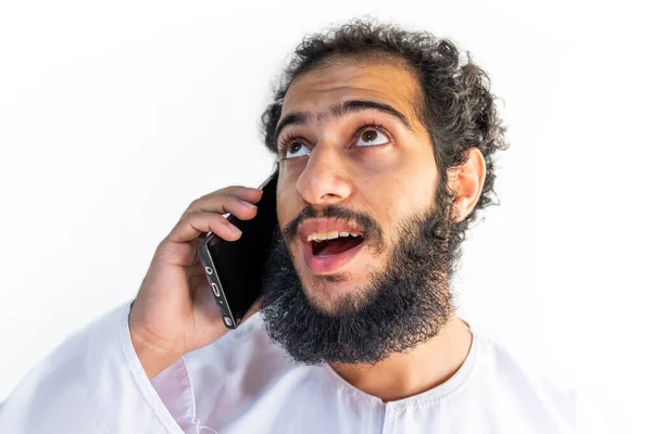 Moslim Arabische Man Heeft Een Belangrijk Telefoontje — Stockfoto