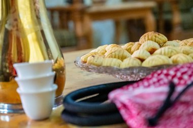 Bayram tatlısı ve kahve