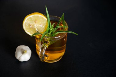 Limonlu yeşil çay. 