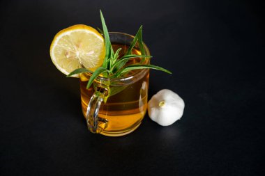 Limonlu yeşil çay. 