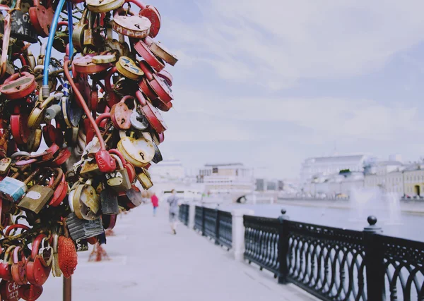 Padlocks with the names of loved ones, selective focus — Stock Photo, Image