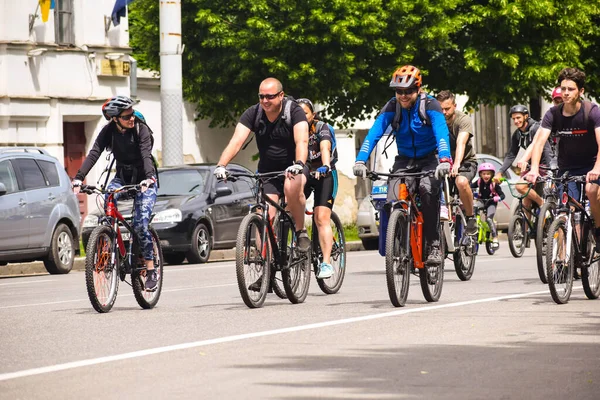 Poltava Ukraine May 2021 Cyclists Ride Downtown Mass Bike Parade — Stock Photo, Image