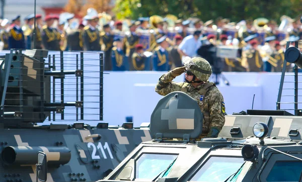 Kyiv Ucrania Agosto 2021 Los Soldados Están Equipo Militar Durante —  Fotos de Stock