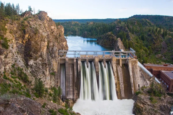 Long Lake Dam — Stock Photo, Image