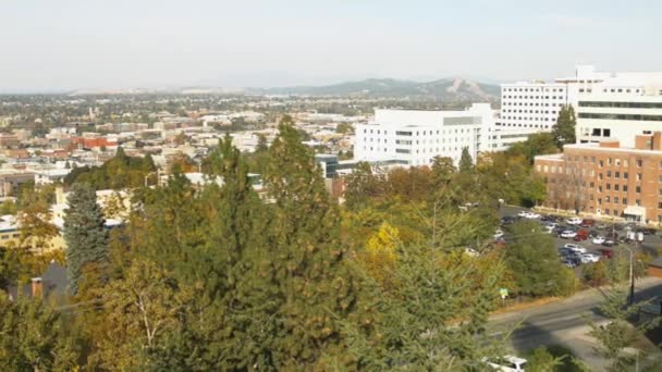 Downtown Spokane Pan tiro à direita — Vídeo de Stock