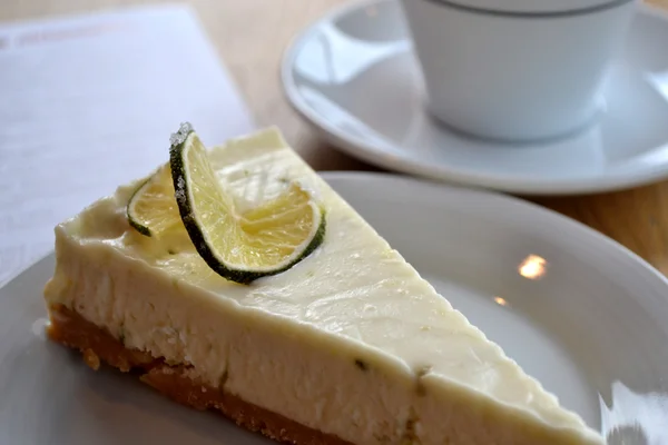 Limonlu cheesecake - Stok İmaj