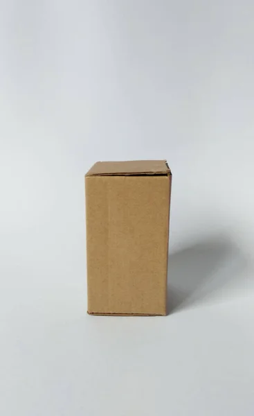 Caixa Papelão Marrom Isolada — Fotografia de Stock