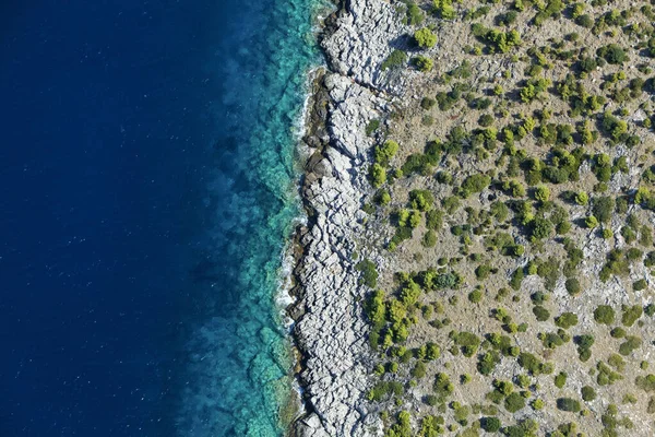Hırvatistan Adriyatik Denizi Ndeki Lastovo Adası Ndaki Rocky Sahili — Stok fotoğraf