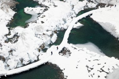 Hırvatistan 'ın Plitvice Gölleri Ulusal Parkı' nda kış