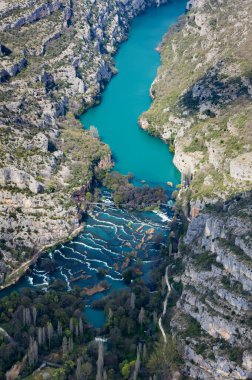 Hırvatistan 'da Krka Ulusal Parkı' nda Roki tokadı