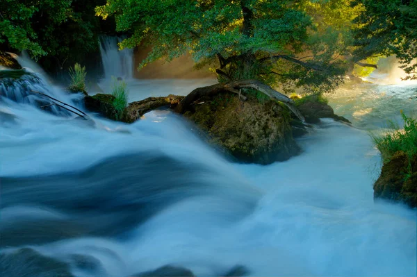 Cachoeira Bilusic Pôr Sol Parque Nacional Krka Croácia — Fotografia de Stock