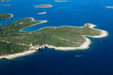 Hırvatistan 'ın Istria kentindeki Kamenjak yarımadasının hava manzarası
