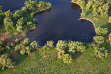 Hırvatistan 'da sellerden önce Kopaki rit' in ilkbaharda havadan görünüşü