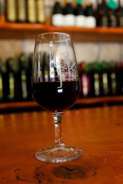 Hırvatistan 'ın Peljeac yarımadasındaki asma mahzeni