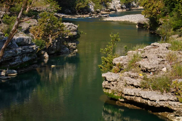 Κοιλάδα Του Ποταμού Βιόσα Στην Αλβανία — Φωτογραφία Αρχείου