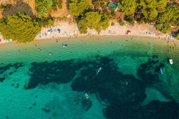 Hırvatistan Adriyatik Denizi Yakınlarındaki Peljesac Yarımadasındaki Vucine Körfezi Plajının Havadan — Stok fotoğraf