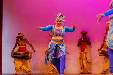 Kandy, Sri Lanka 'da Geleneksel Kandyan Dans Gösterisi