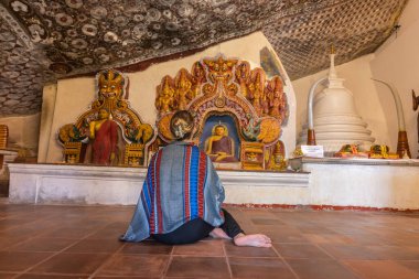 Ella, Sri Lanka yakınlarındaki küçük bir Budist Tapınağı.