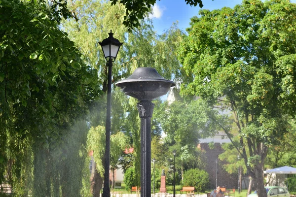 Cortina Água Como Monumento Cidade Durante Calor Perigoso Calor — Fotografia de Stock