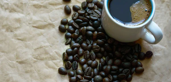 Taza Blanca Con Café Mesa —  Fotos de Stock