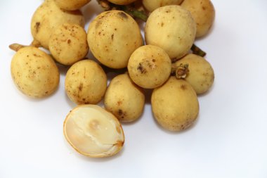 Lansium tatlı meyve