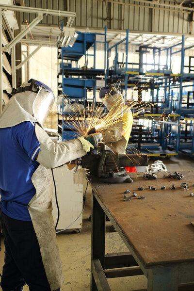 Шлифовальная сталь
