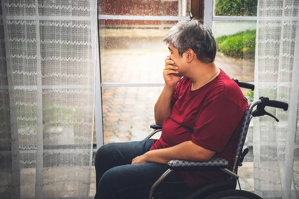 Hombre Gordo Asiático Está Molesto Estresado Era Paciente Sentado Una — Foto de Stock