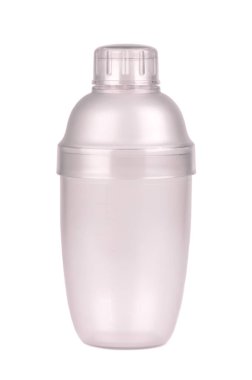 Beyaz arka planda izole edilmiş bir çay makinesi. Buzlu buzlu çay içeceklerinin plastik karışımı..