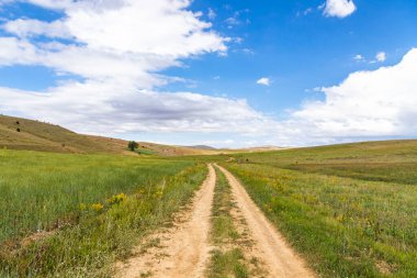 Kelkit, Gumushane sınırları içindeki harika çim dağlarının muhteşem manzarası