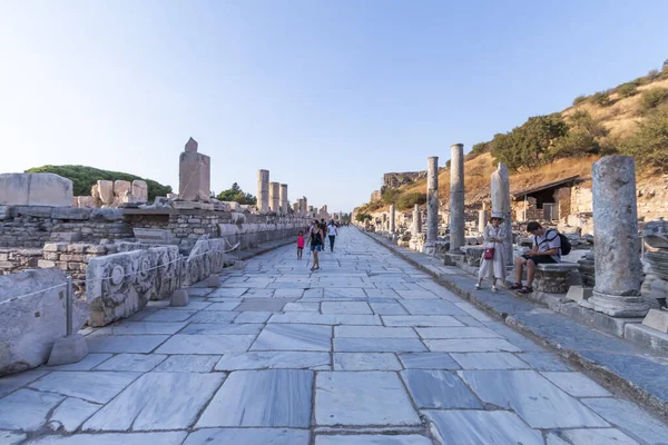 Ruínas Biblioteca Celsius Cidade Antiga Éfeso Turquia Belo Dia Verão — Fotografia de Stock