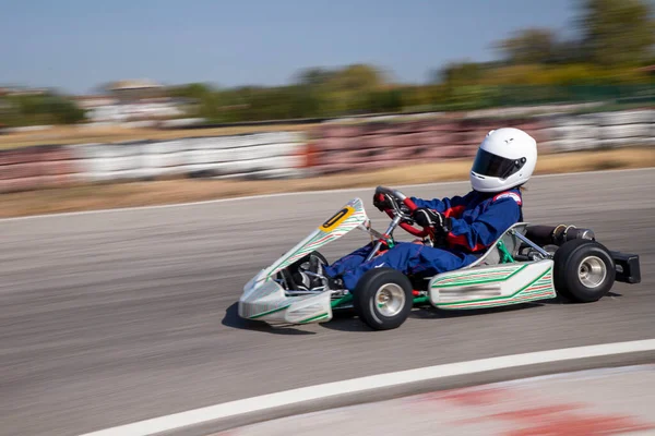 Tava tekniğiyle karting yarışları (Go-Kart)