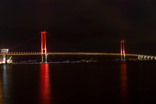 Мост Османгази (Мост Измит-Бей). ИЗМИТ, КОКАЭЛИ, ТУРЦИЯ. Самый длинный мост в Турции и четвертый по длине подвесной мост в мире по длине центрального пролета
.