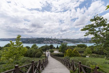 İSTANBUL, TURKEY, 18 Haziran 2021, Otagtepe 'den İstanbul Boğazı. İstanbul, Türkiye