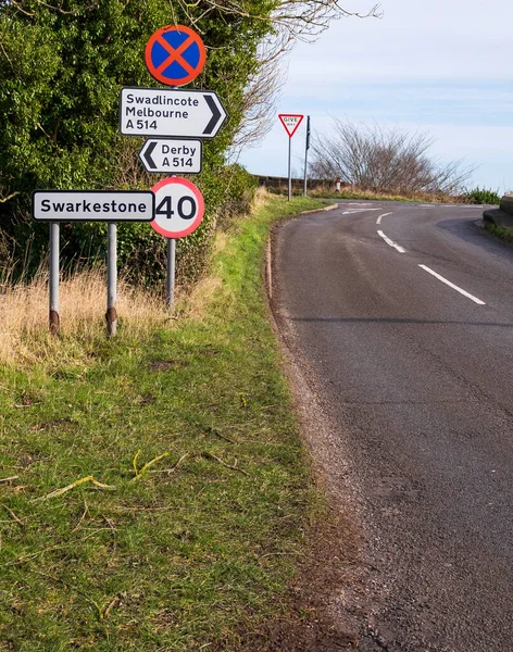 Indicaciones Dirección Señalización Derbyshire Reino Unido — Foto de Stock