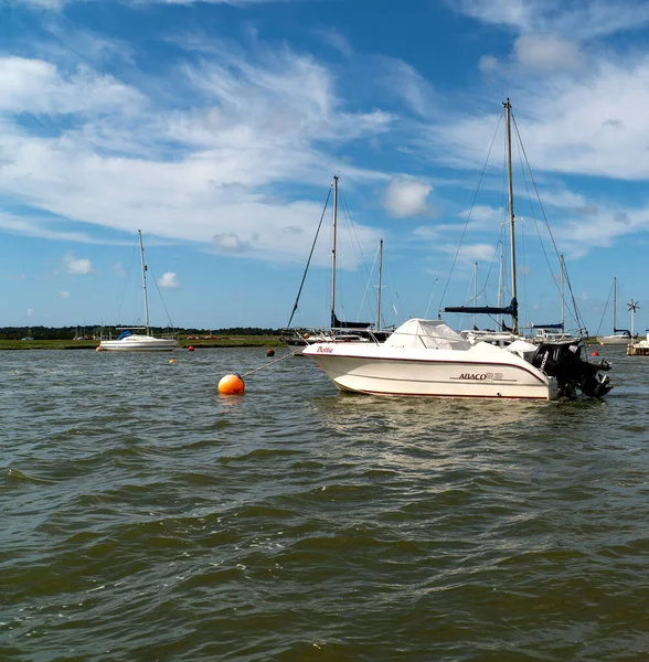 Sail Boats Moored Tidal Creek — Stock Photo, Image