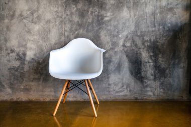 Koltuk modern tarzı ile karanlık oda