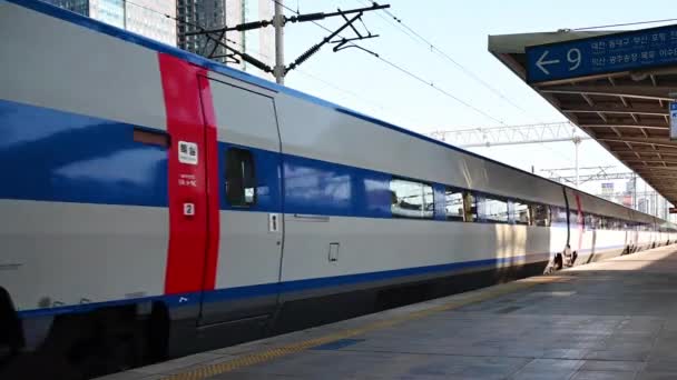 Ktx Hochgeschwindigkeitszug Auf Dem Seoul Station Südkorea — Stockvideo