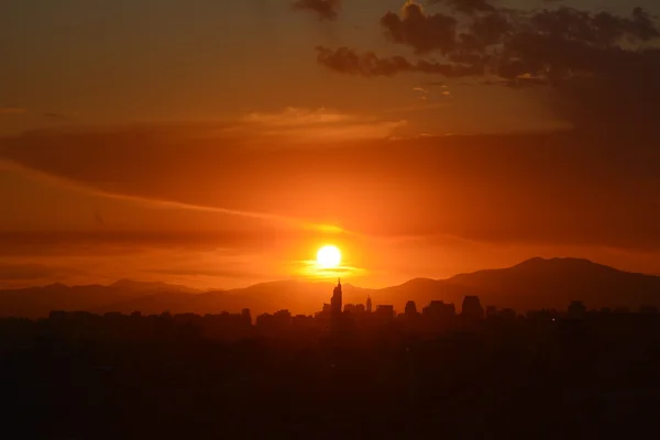 Nubes de puesta de sol increíble — Foto de Stock