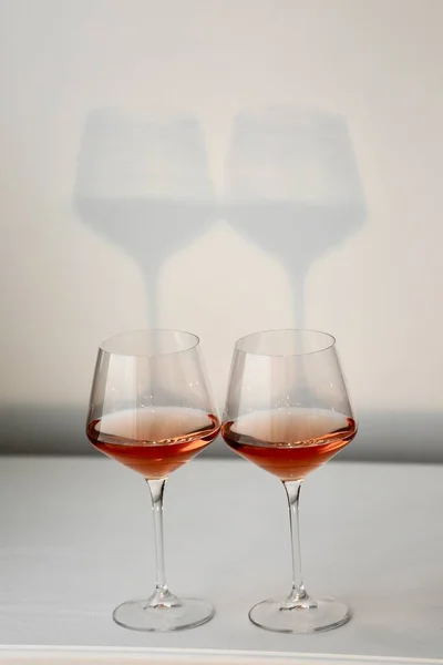 Glasses Red Wine White Interior — Stock Photo, Image