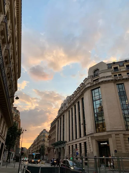 Europäische Stadtstraßen Bei Sonnenuntergang — Stockfoto