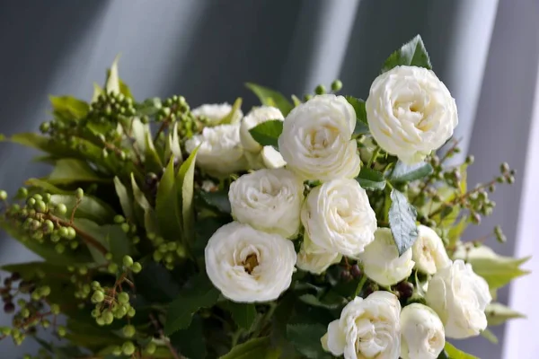 Beautiful Bouquet Flowers White Roses Garden — Stock Photo, Image